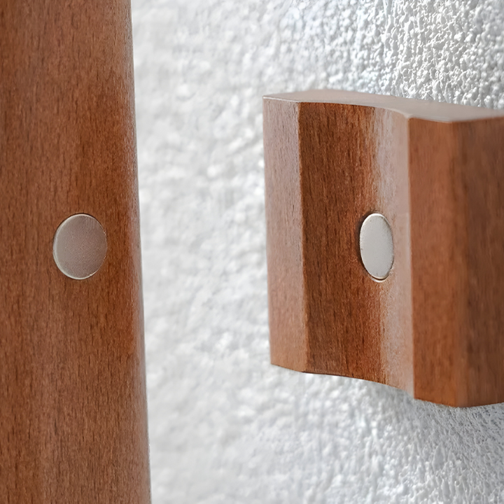 Eleganter, rückenfreundlicher Schuhanzieher mit Magnetfunktion, ideale Alltagshilfe für Ihr Zuhause.