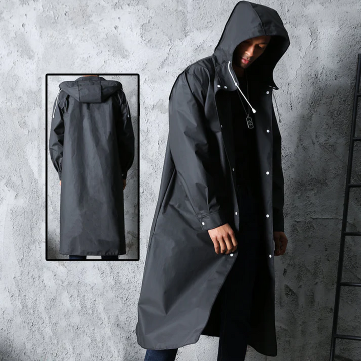 Schwarzer, langer Herren-Regenmantel mit Kapuze, wasserdicht, perfekter Schutz für nasse Herbst- & Wintertage.