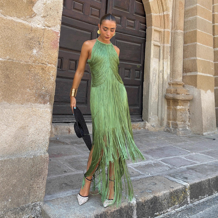 Glamouröses Damen Fransen Partykleid, ideal für festliche Anlässe und Abende.