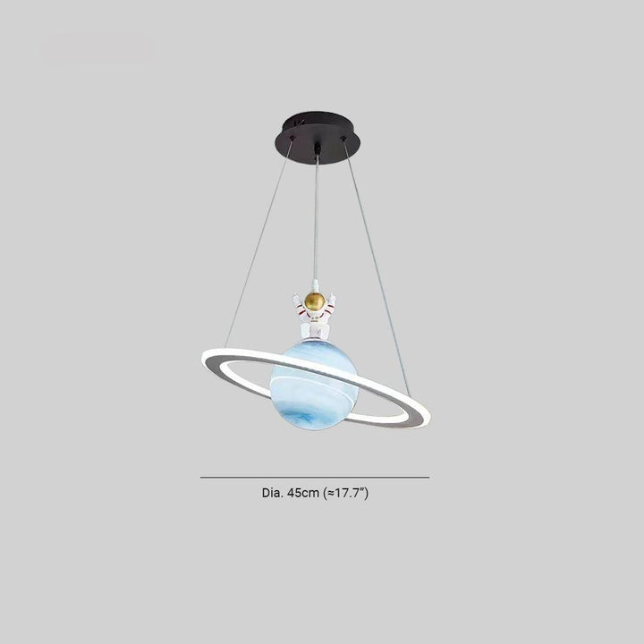 Detailansicht der LED Planetenlampe, leuchtende Himmelskörper für ein bezauberndes Kinderzimmer.
