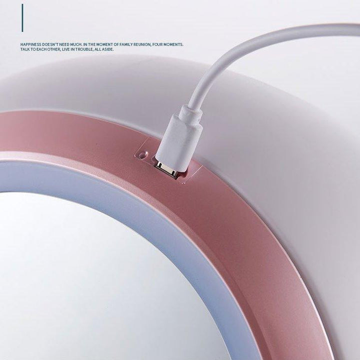 Moderner LED Schminkspiegel mit geräumiger Kosmetik Aufbewahrung – alles griffbereit.