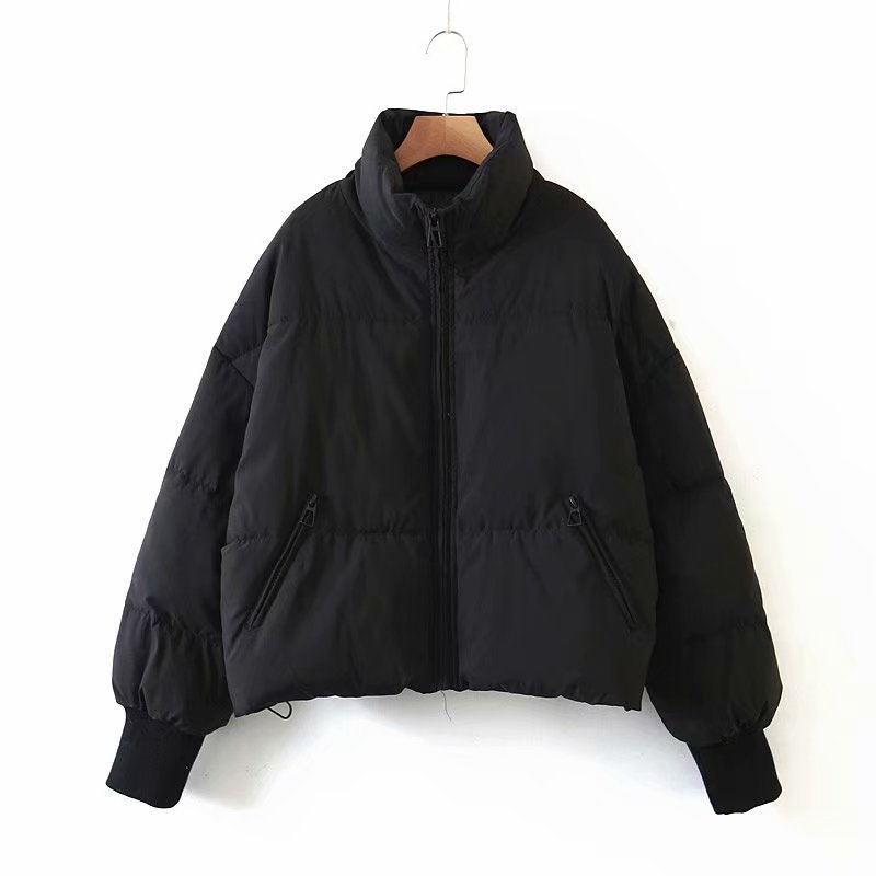 Trendige Pufferjacke Sofia für Damen, ideal für kühle Temperaturen und als Winterjacke.