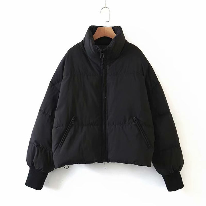 Trendige Pufferjacke Sofia für Damen, ideal für kühle Temperaturen und als Winterjacke.