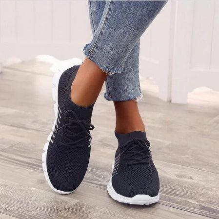 Vielseitige Damen Sportschuhe, leicht & bequem, perfekt für Fitness, Walking & Alltag.