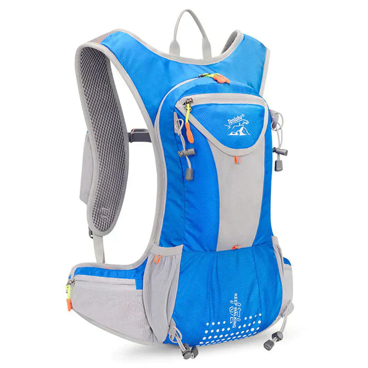 Unisex Wanderrucksack in aktiver Nutzung, perfekt für Tageswanderungen & Trekking.