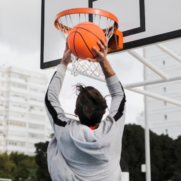 Der leise Indoor-Basketball ermöglicht geräuschreduziertes Spielen und Trainieren in der Wohnung, ohne zu stören.