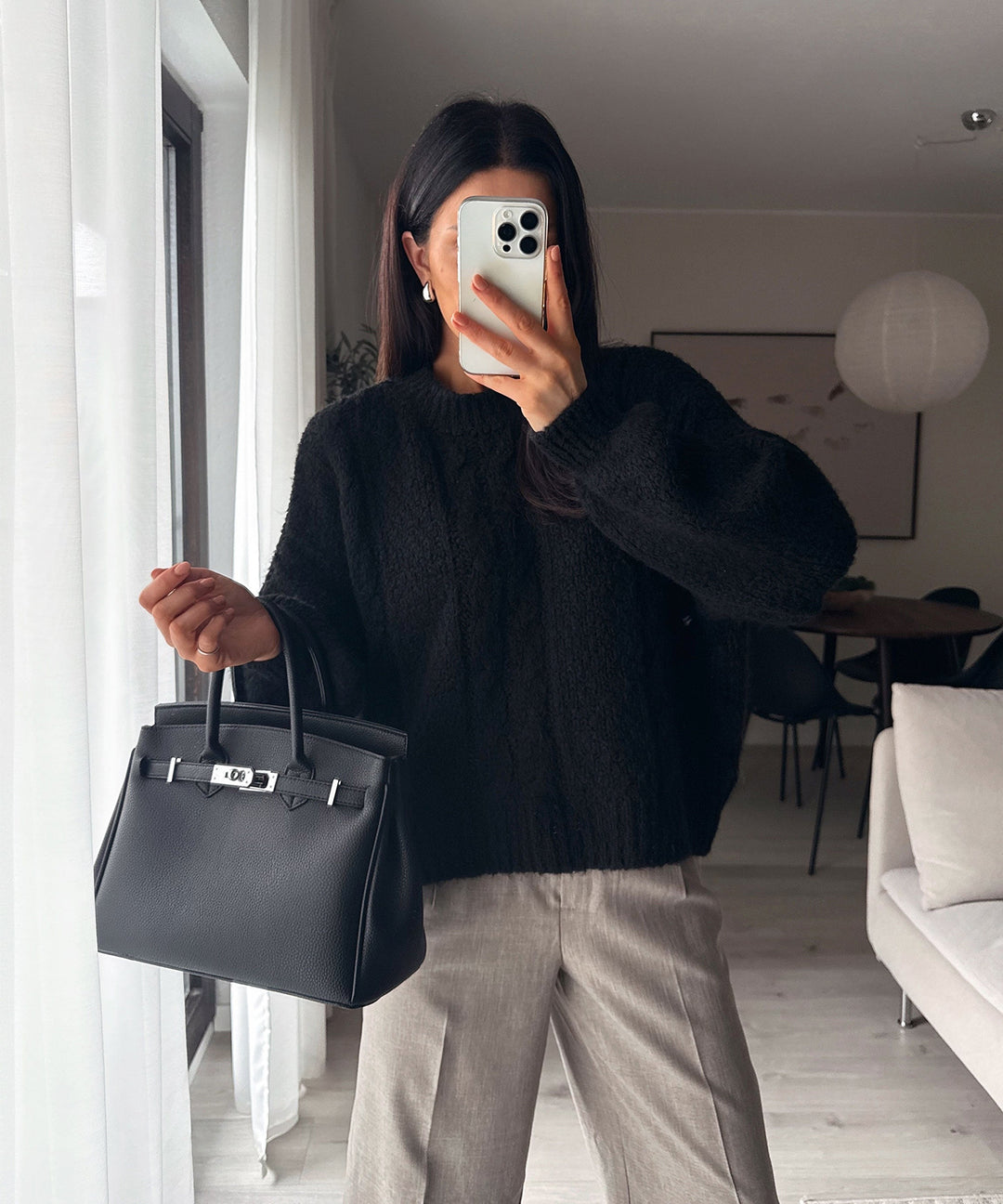 Eleganter Damen Pullover: Weicher Strickpullover mit dehnbarem Komfort in Einheitsgröße. Ein Must-have für Damenmode.