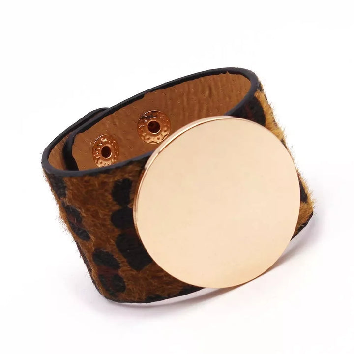 Geschenkidee: Stylisches Leoparden Wickelarmband, Unisex, hochwertiger Look, modischer Schmuck.