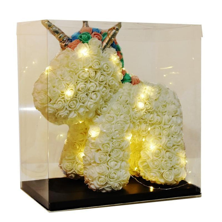 Süßes Einhorn aus Kunstrosen, eine ewige Rose Geschenkidee für sie.