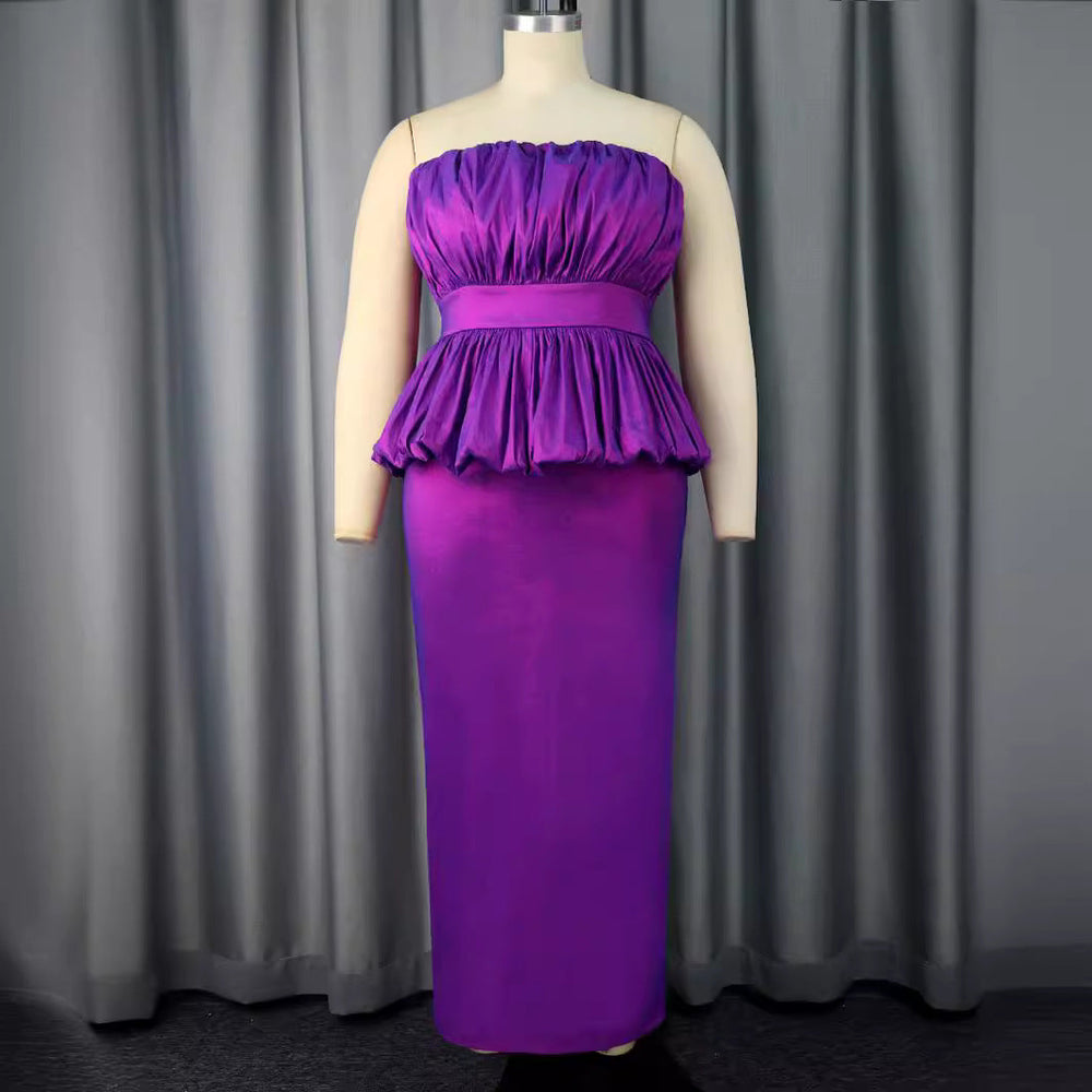 Elegantes lila Damen Abendkleid mit gerafftem Oberteil und figurbetonter Silhouette.