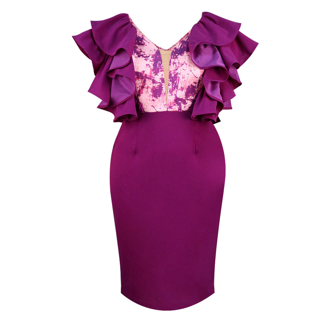 Elegantes lila Damen-Rüschenkleid, figurbetont mit Rüschen-Details. Ein stilvolles Partykleid für besondere Feiern.