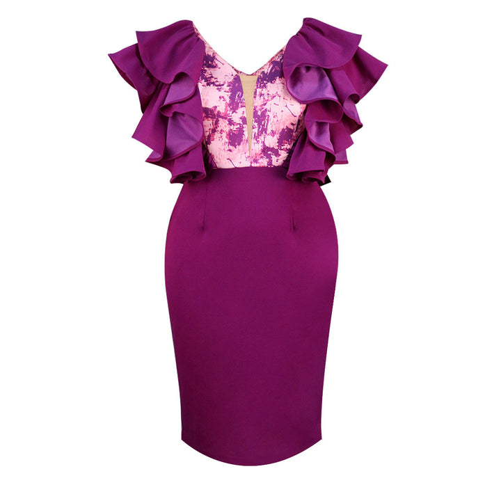 Elegantes lila Damen-Rüschenkleid, figurbetont mit Rüschen-Details. Ein stilvolles Partykleid für besondere Feiern.