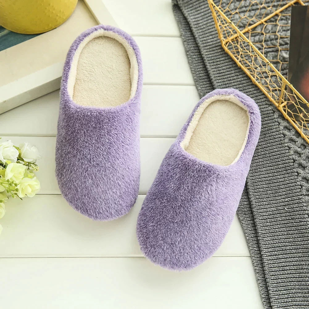 Komfortable, warme Unisex Winter-Hausschuhe für Damen & Herren, kuschelige Slipper für entspannte Füße.