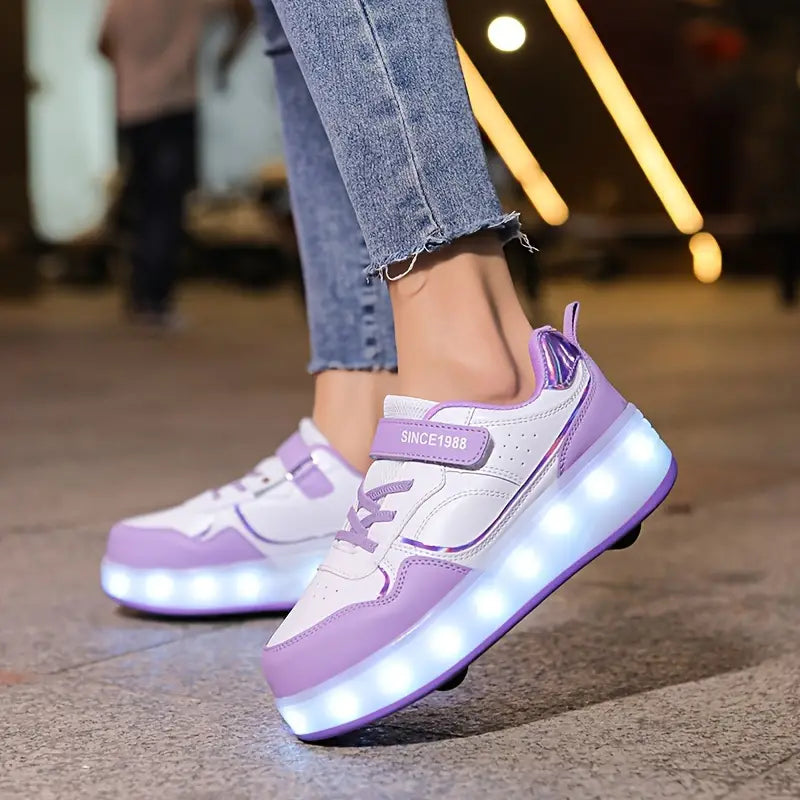Bequeme Unisex Rollschuh Sneaker für Kinder & Teenager, mit LED-Beleuchtung, als Sportschuh oder Skater einsetzbar.