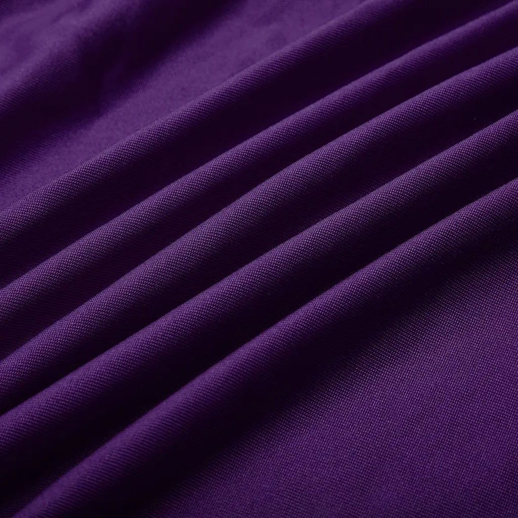 Elegant in großen Größen: Damen Paillettenkleid, schulterfrei, für festliche Gelegenheiten.