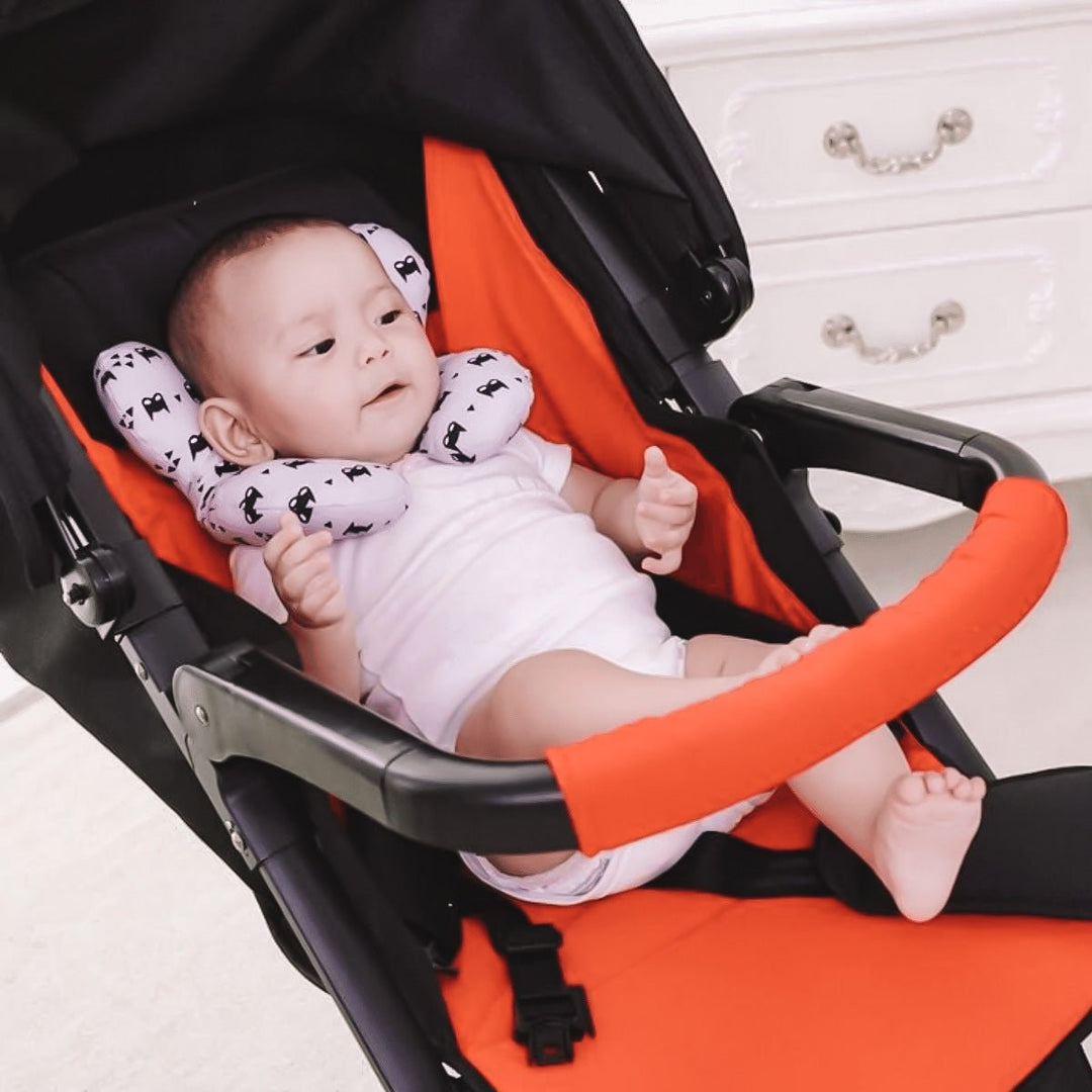 Druckentlastendes Stützkissen für Babys, ergonomische Kopf- und Nackenstütze im Alter von 0-15 Monaten.