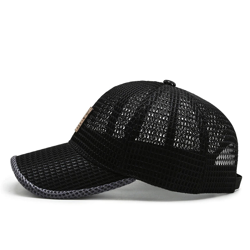 Blaue, belüftete Unisex Kappe, leicht und verstellbar, perfekt für Outdoor-Aktivitäten.