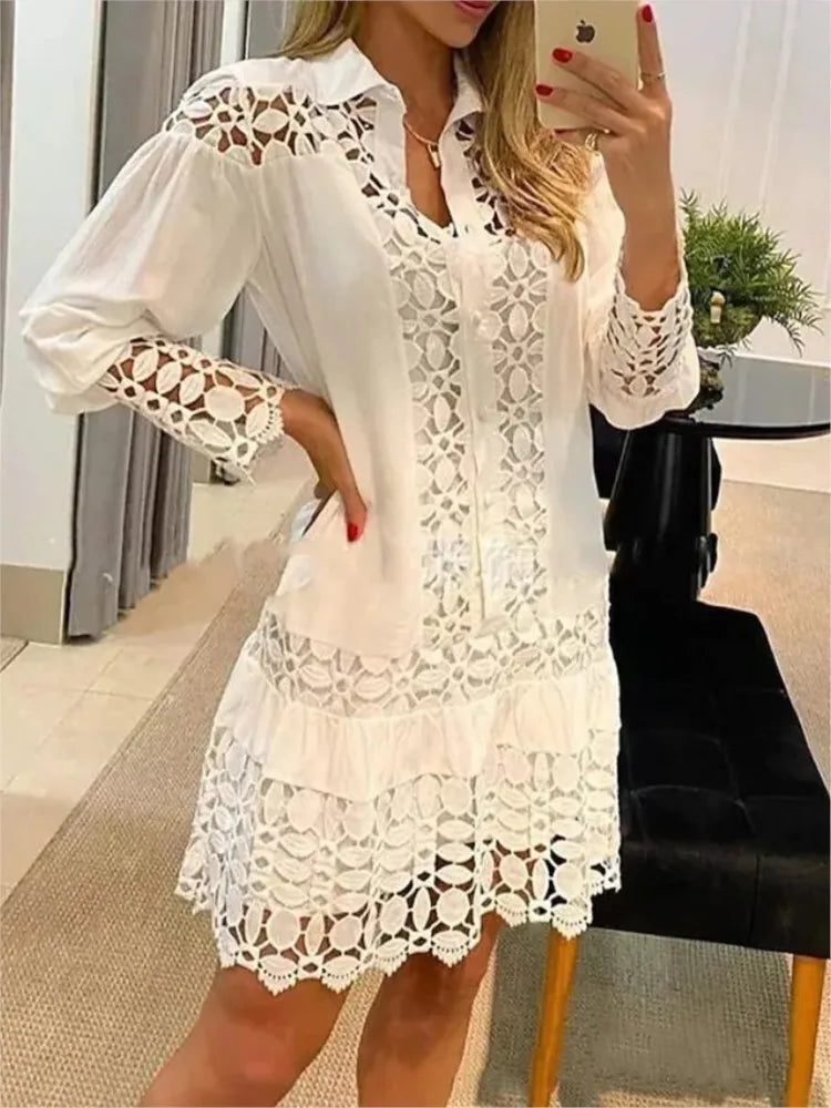 Modisches Damen Sommerkleid als luftiges Minikleid. Perfekt für elegante Freizeit-Looks und heiße Sommertage.