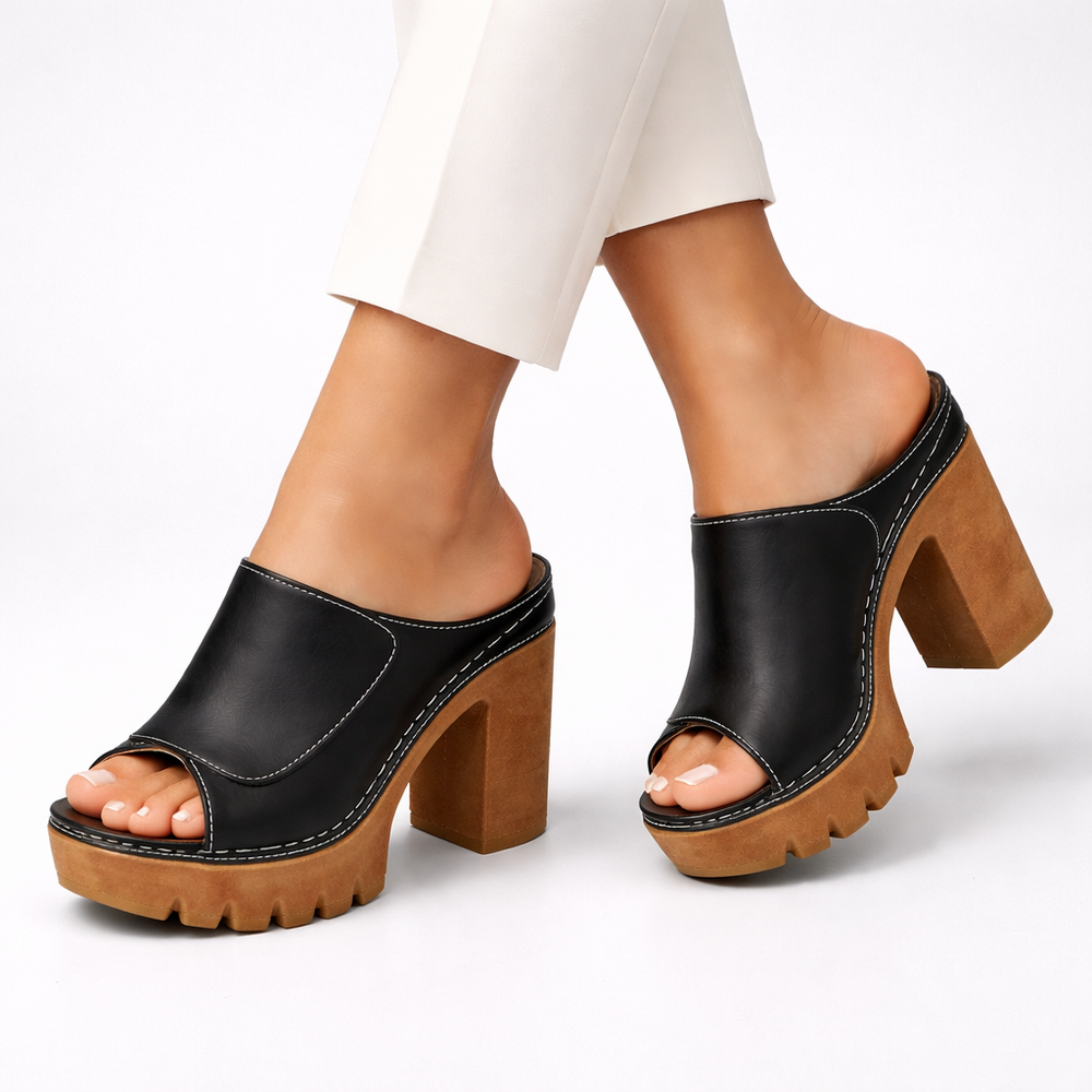 Elegante Damen Pumps mit Plateau; hohe Absätze für Komfort und Stil bei jedem Anlass.