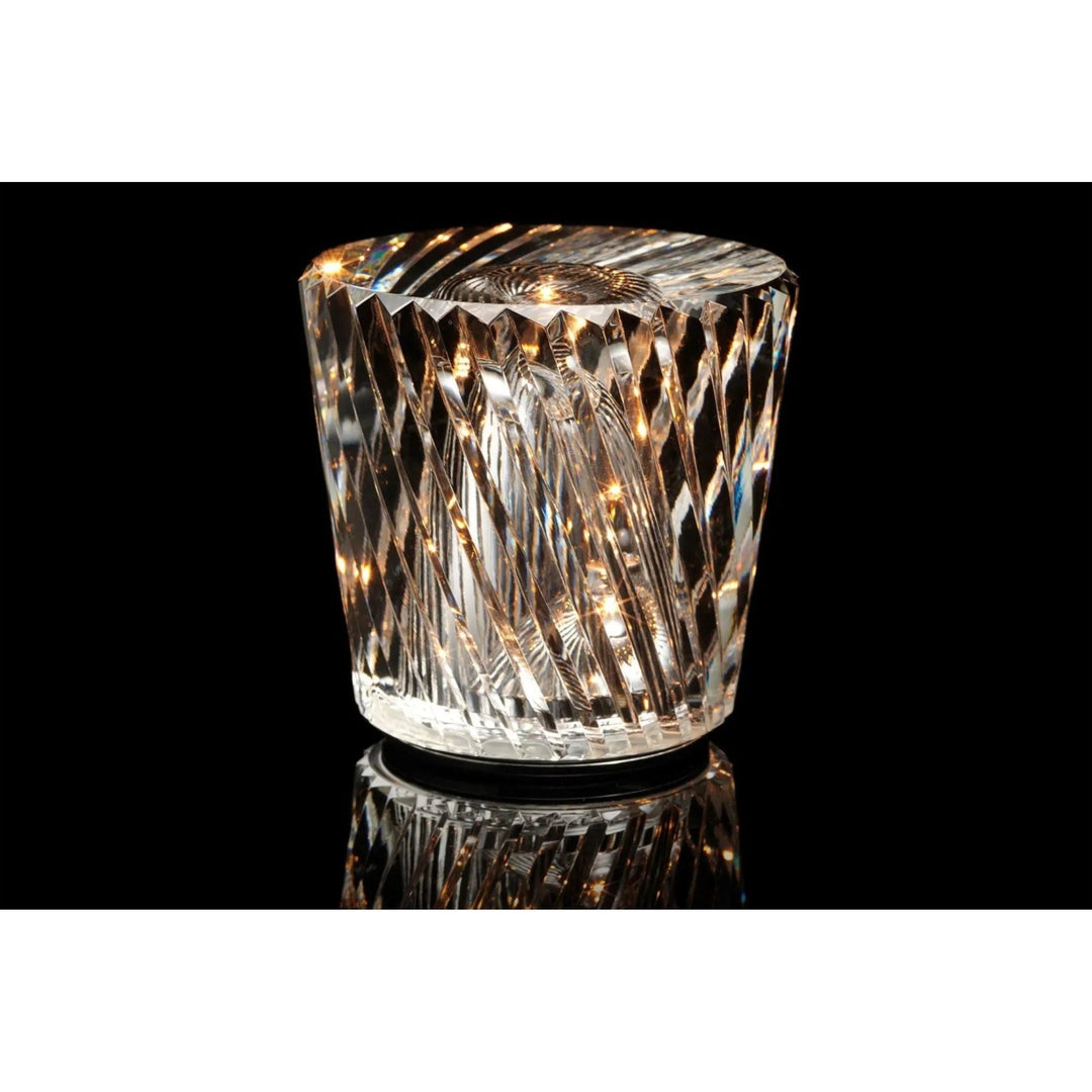 Moderne Luxus-Tischlampe, LED, Diamant-Design, USB-ladefähig, für Wohnzimmer.