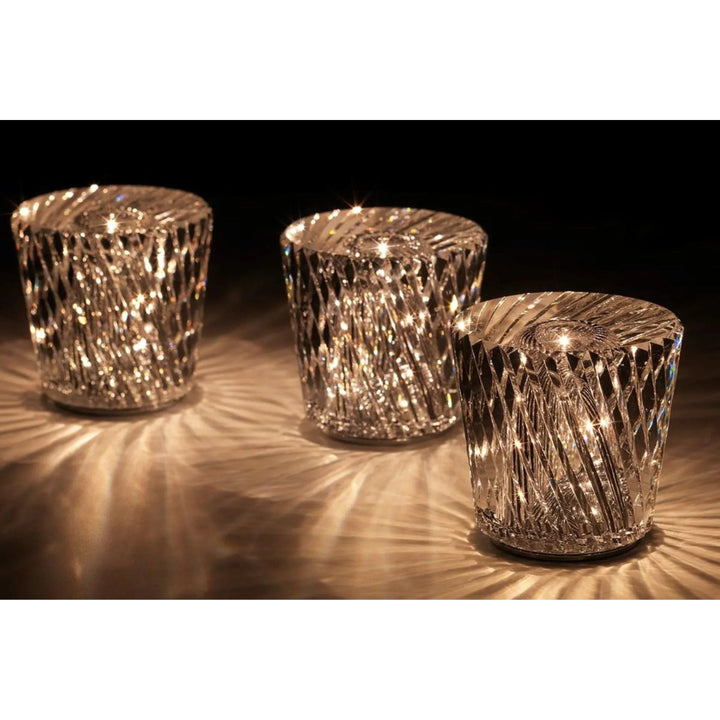 Kristall-Tischlampe wiederaufladbar, LED, im edlen Diamant-Look, ideal als Ambientelicht.