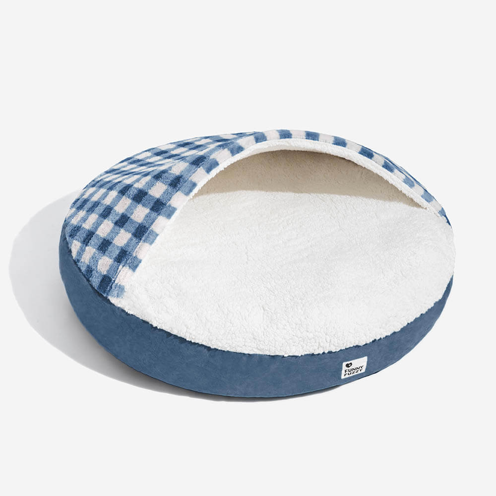 Modernes Hundebett mit Baldachin und weichem Plüsch. Ein hochwertiger Hundeschlafplatz, der überzeugt.