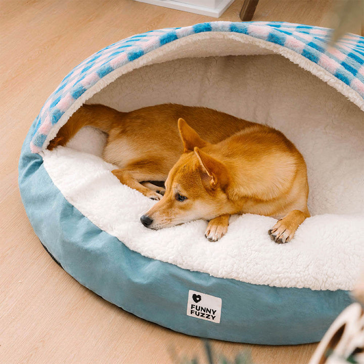 Hundebett mit Baldachin & superweichem Plüsch. Das perfekte kuschelige Haustierbett für tiefe Träume.