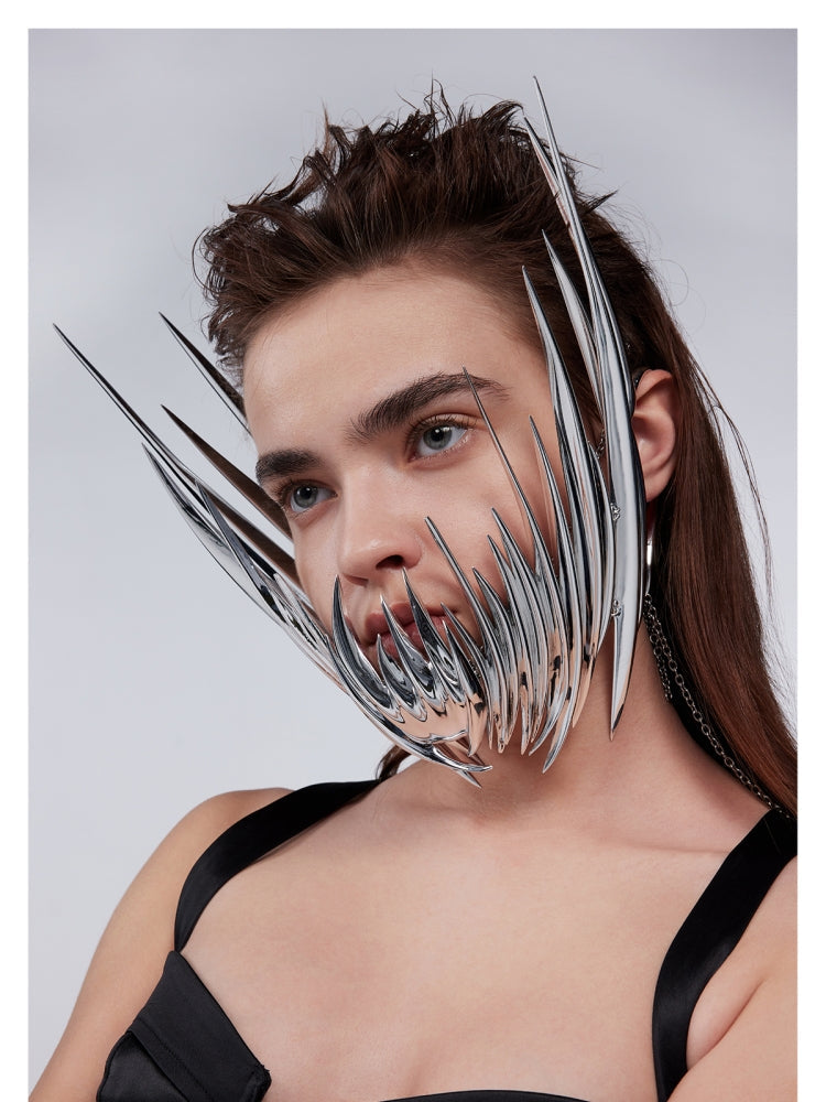 Besonderer Gesichtsohrring für Unisex. Auffälliger 3D-Druck Statement Schmuck, perfekt als Accessoire.