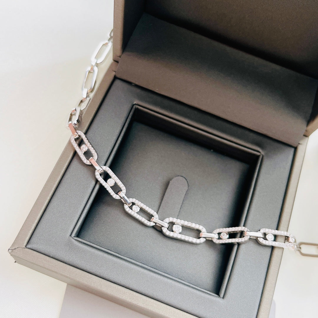 Glamouröse Unisex Halskette mit Diamant-Ring Choker Design, aus hochwertigem Sterlingsilber.