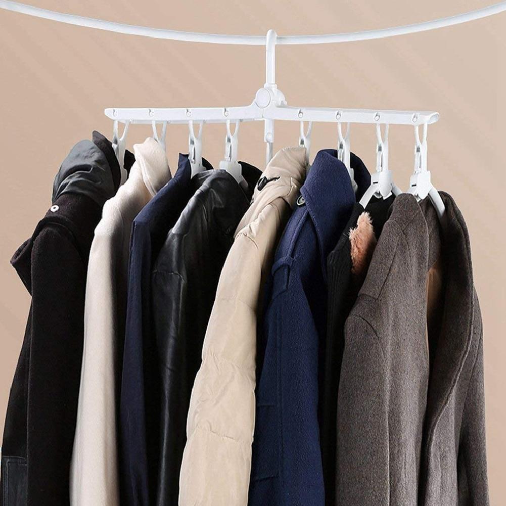 Faltbarer Wundebügel, revolutioniert Platz im Kleiderschrank. Kleidung knitterfrei hängen, ideal für jeden Haushalt.