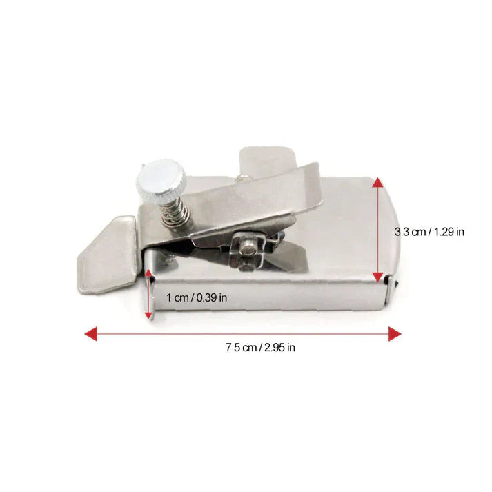 Flexibel einsetzbare, magnetische Stoffführung für gerade Nähte und präzises Nähen an jeder Haushaltsnähmaschine.