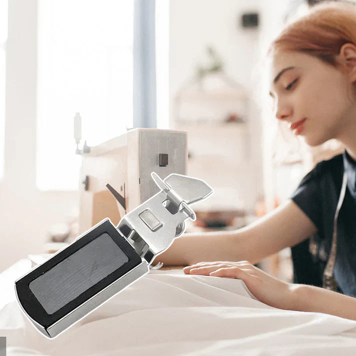 Kompakte magnetische Nähhilfe für Nähmaschinen; garantiert exakte Nähte und professionelle Ergebnisse beim Nähen.