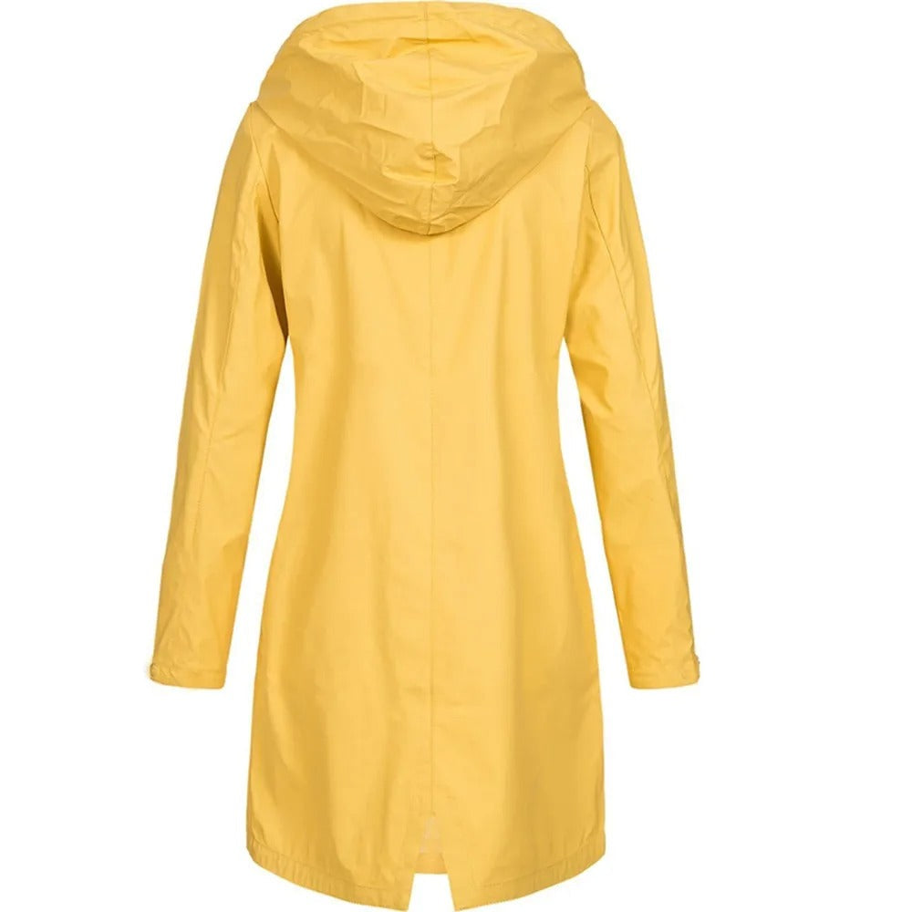Damen Regenmantel, lang & wasserdicht, in Marineblau. Stilvolle Outdoor-Damenjacke für Wetterschutz.