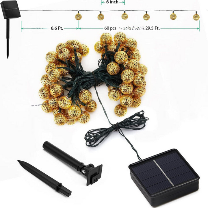 Marokkanische Solarleuchten für stimmungsvolle Gartenbeleuchtung. Wasserdicht, stilvolles Design, ideal für Außen-Dekoration.