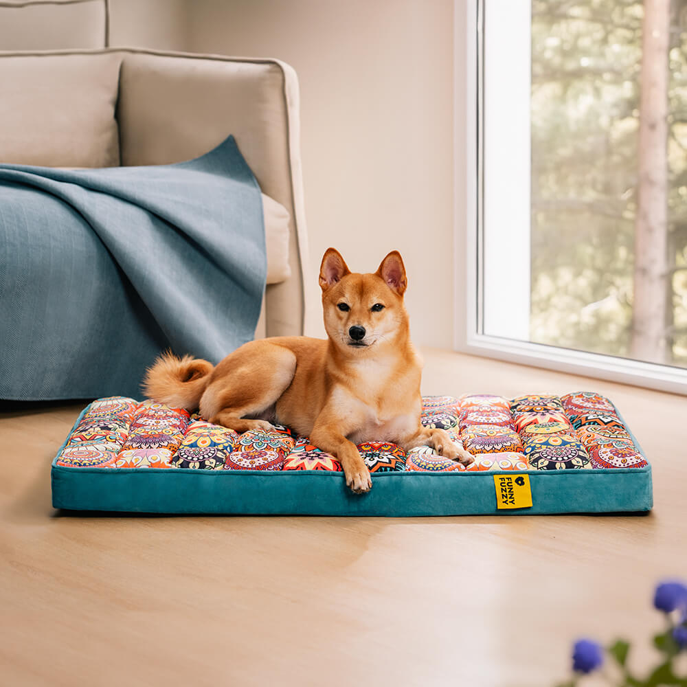 Marokkanisches orthopädisches Hundebett in Braun für maximalen Komfort & Gelenkunterstützung.