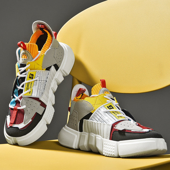 Rückansicht: Bequemer Mason Urban Sneaker, stilvoller Herrenschuh für den Alltag. Modisches Streetstyle-Detail.