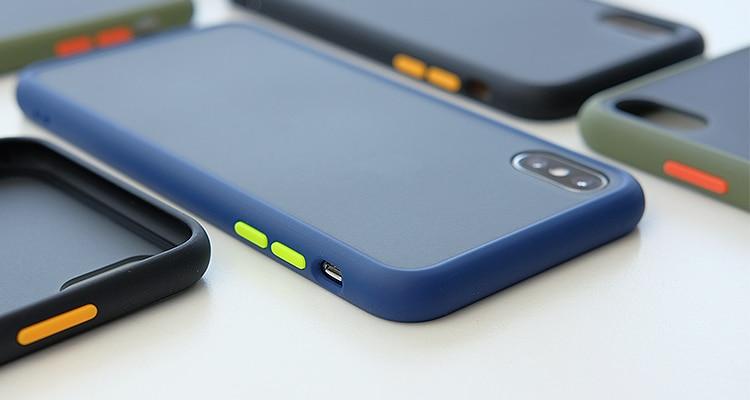 iPhone X Hülle, matt & Anti-Stoß. Silikonhülle mit robustem Schutz. Essentielles Smartphone-Zubehör.