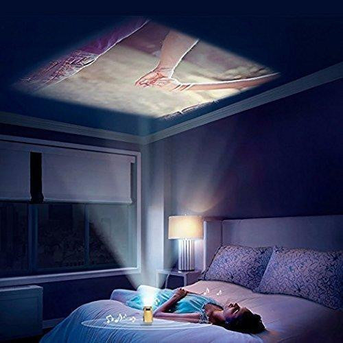 LED Beamer für gemütlichen Filmabend zuhause. Kompakter Mini Projektor für beeindruckendes Heimkinoerlebnis.
