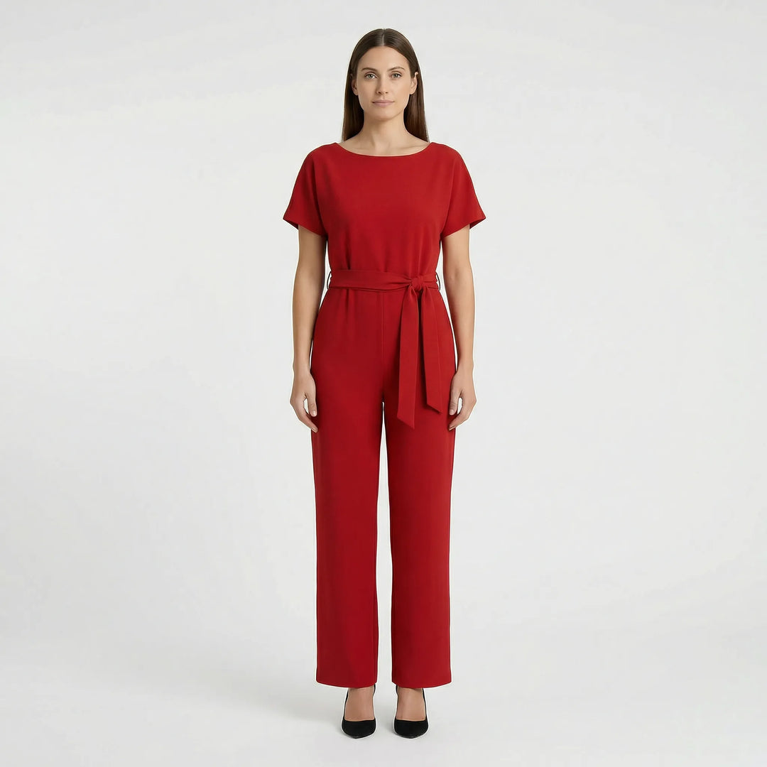 Eleganter & einfacher Damen Jumpsuit Emma. Minimalistischer Overall mit weitem Bein & Kurzarm für jede Gelegenheit.