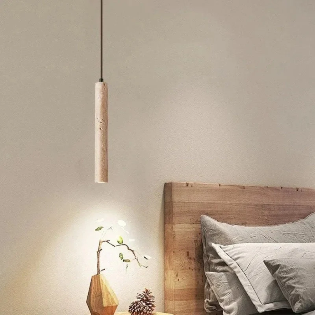 Einzigartiger Wabi-Sabi Kronleuchter aus Travertin mit LED Beleuchtung, minimalistische Eleganz für Zuhause.