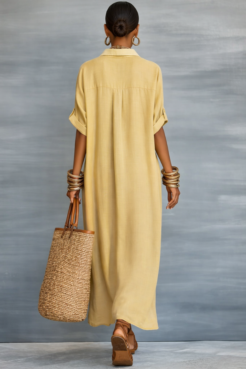 Modernes Khaki Maxikleid für Damen, lange, elegante Linie, vielseitig kombinierbar für casual chic Looks.