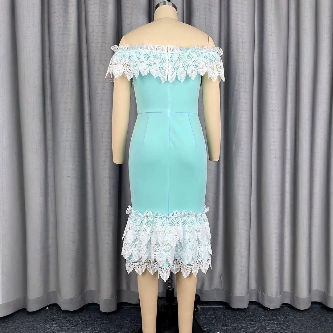 Schulterfreies Cocktailkleid für Damen in Mintgrün mit zarter Spitze, perfekt für festliche Abende & Events.
