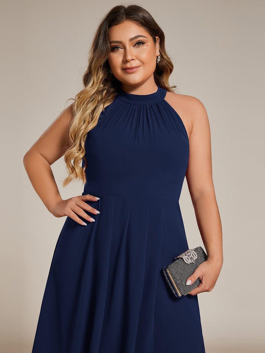 Elegantes Damen Sommer-Midikleid A-Linie, festlich, Plissee, ideal für Hochzeitsfeiern.