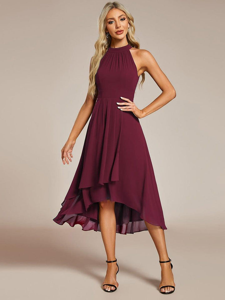 Elegantes Damen Sommerkleid A-Linie, festlich, Midi, Halterneck, ideal für stilvolle Anlässe.