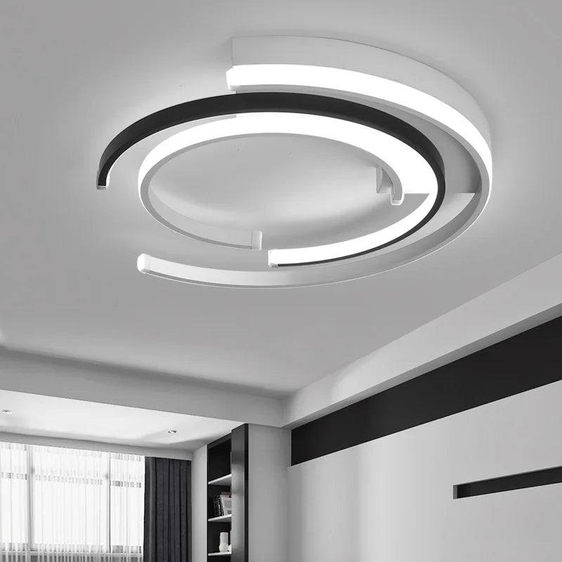 Energieeffiziente LED Deckenleuchte, dimmbar, rund, für stimmungsvolle und helle Innenbeleuchtung.