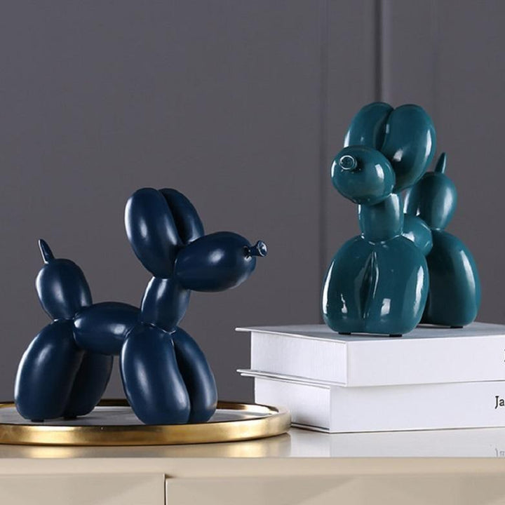 Farbenfroher Ballonhund aus Harz als moderne Dekoration; ideal für Regale, Schreibtische, Sideboards.