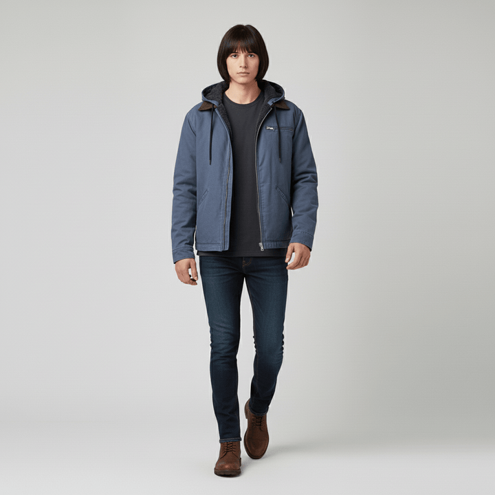 Detailansicht der Kapuze der Luke Herren Kapuzenjacke. Perfekt für modernen sportlichen Casual Wear.