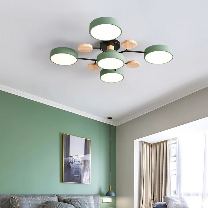 Moderne skandinavische Deckenlampe mit energieeffizienter LED-Beleuchtung für Zuhause.