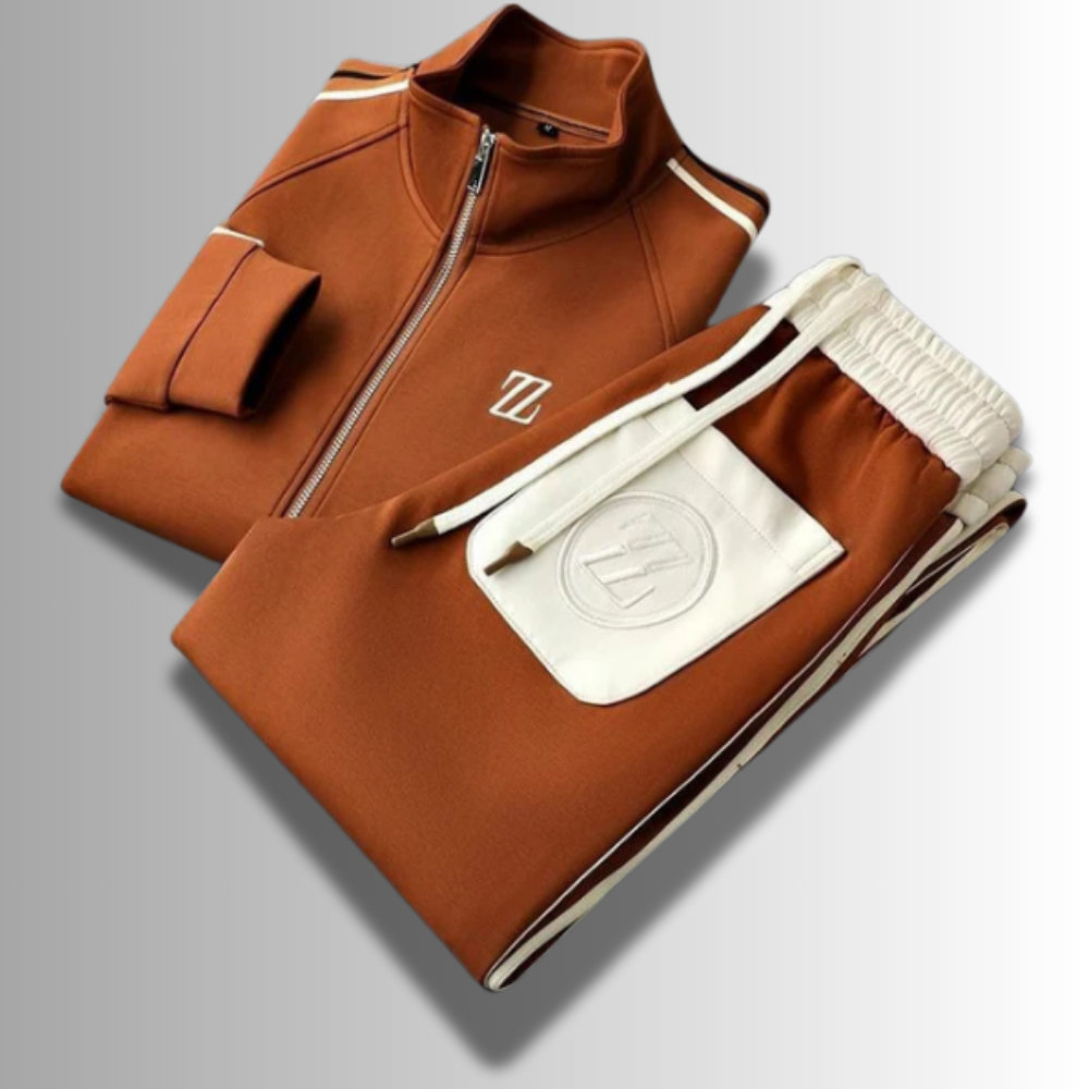 Eleganter Herren Jogginganzug in Braun-Beige. Moderner Freizeitanzug mit hohem Tragekomfort.
