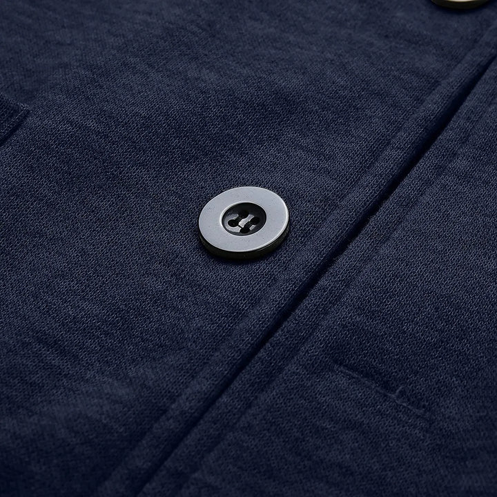 Herrenblazer Aiden, moderner Regular Fit. Stilvolle Herrenjacke mit Revers für Business & Freizeit.